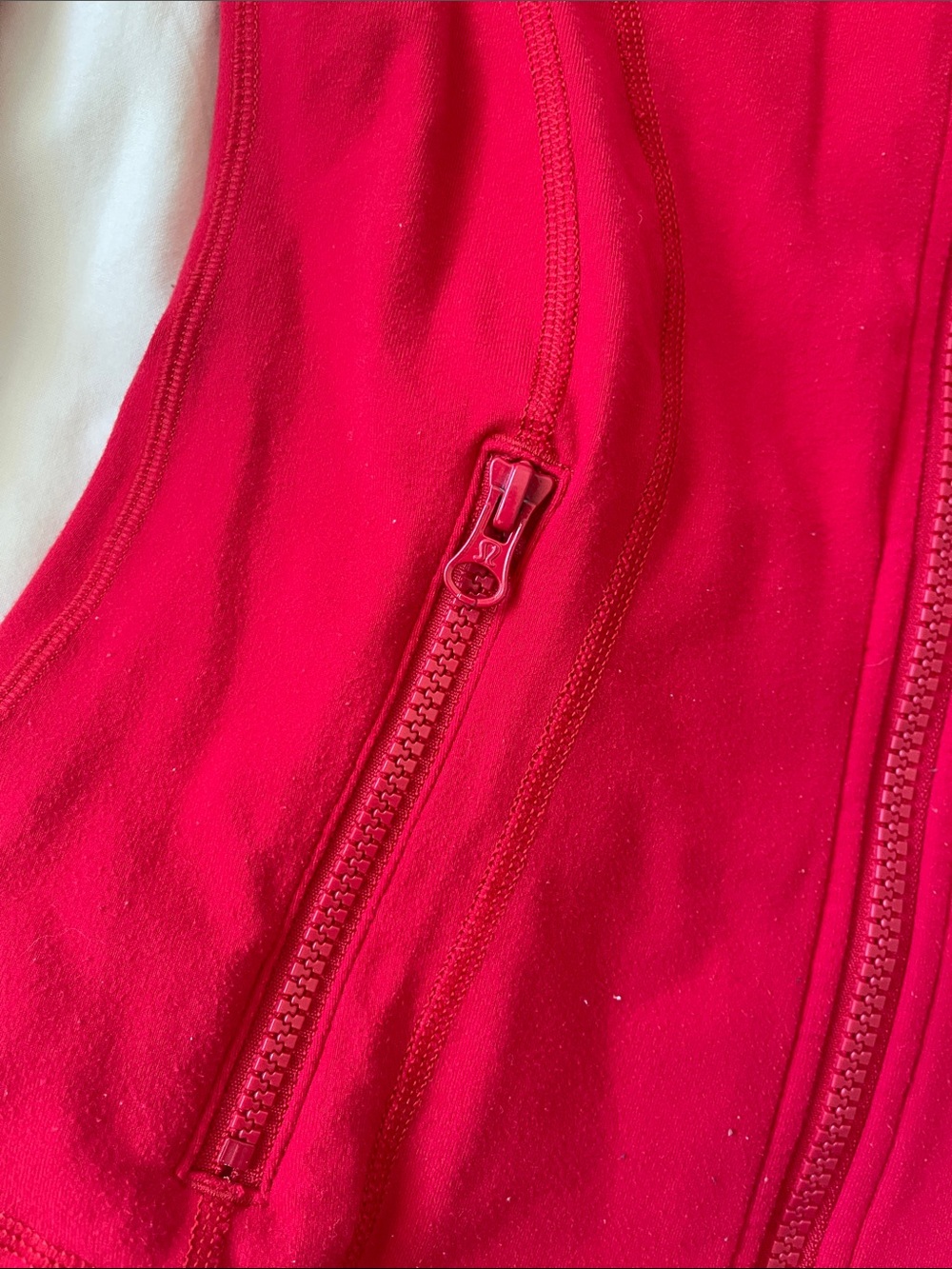 Lululemon define Active Jacket red - Picture 4 of 9